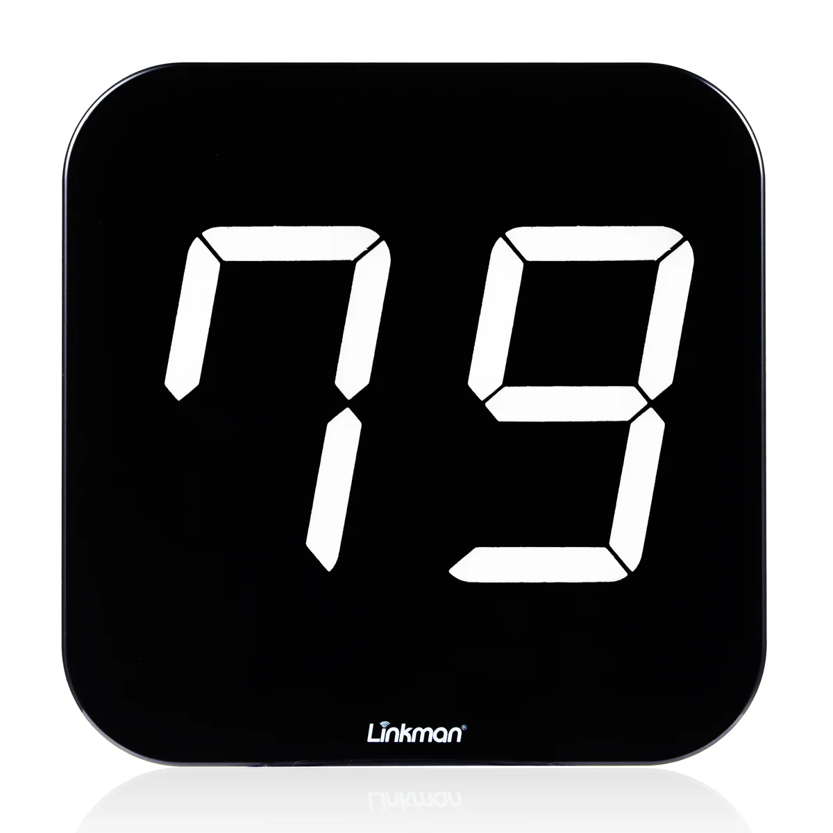 LM-D102Q 정면 — 화면을 가득 채운 두 자리 숫자